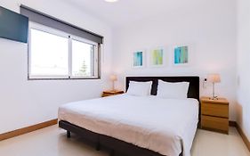 Al- Apartamentos Novos Vista Mar